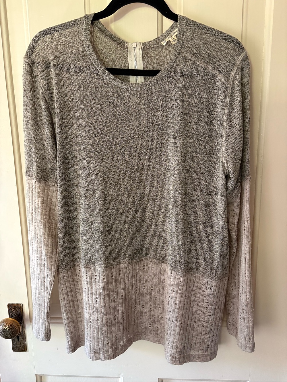 Lily White Two-Tone Brown and Cream Crewneck Sweater